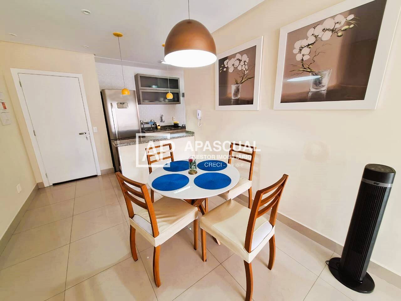 Apartamento à venda com 2 quartos, 77m² - Foto 4