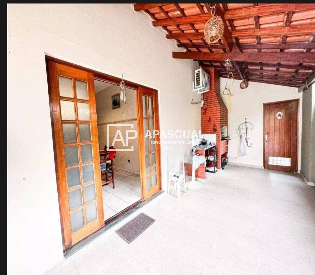 Casa à venda com 4 quartos, 235m² - Foto 20