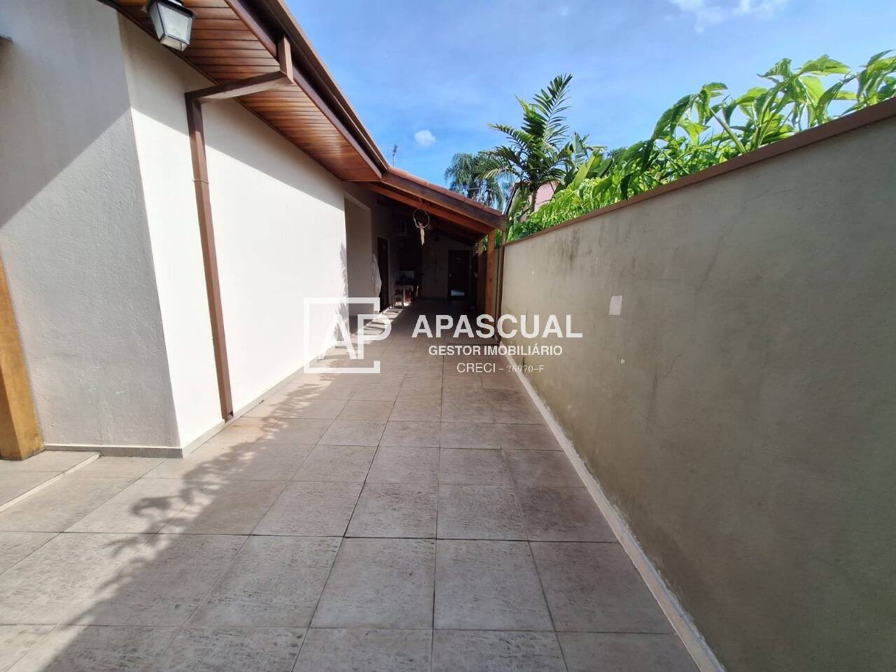 Casa à venda com 4 quartos, 235m² - Foto 35