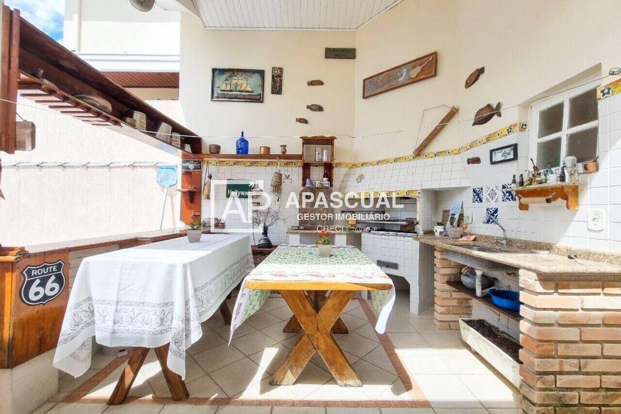 Casa à venda com 4 quartos, 190m² - Foto 11