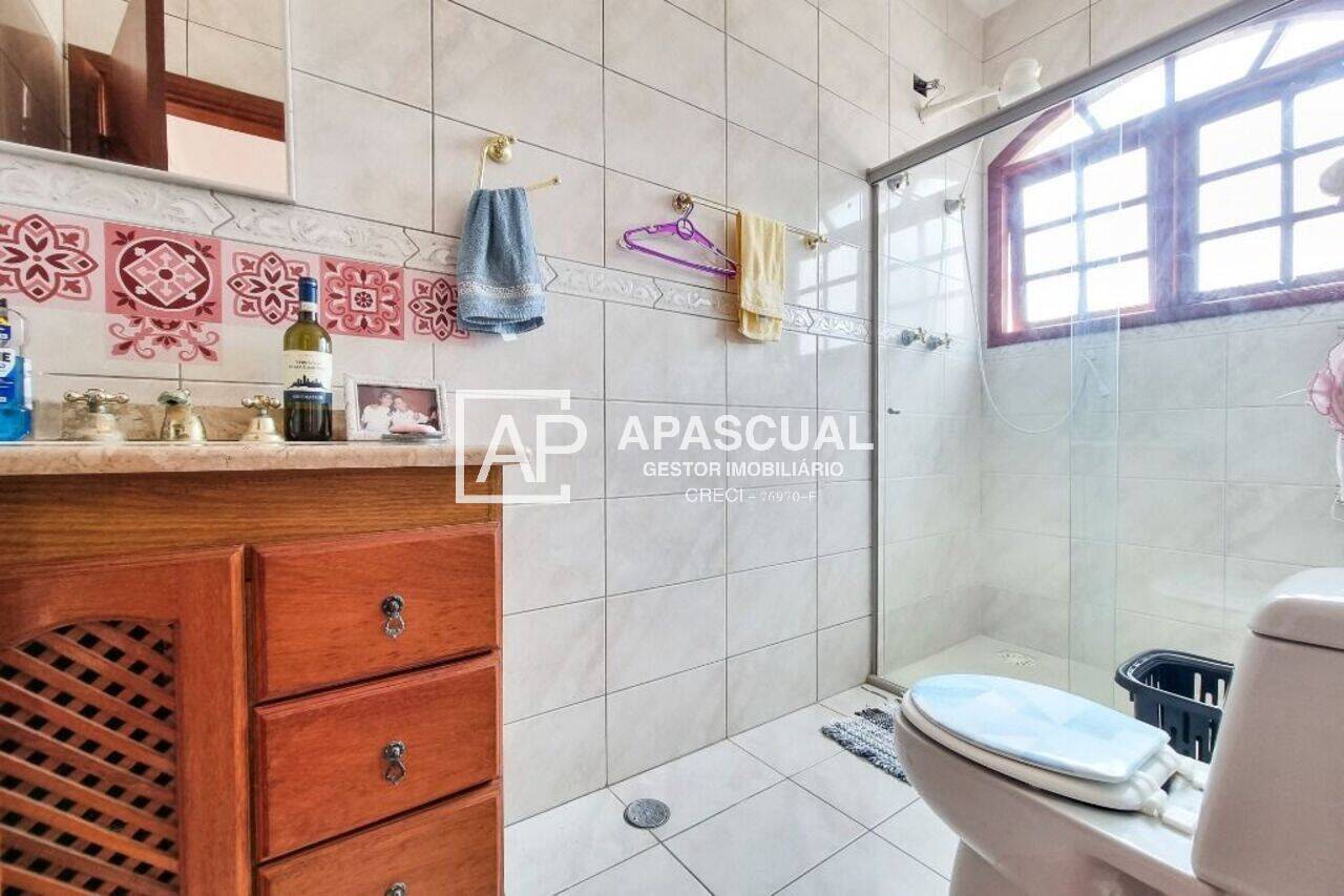 Casa à venda com 4 quartos, 190m² - Foto 23