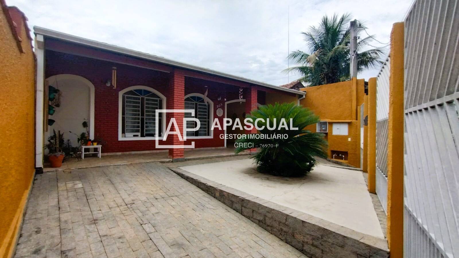 Casa à venda com 3 quartos, 244m² - Foto 3