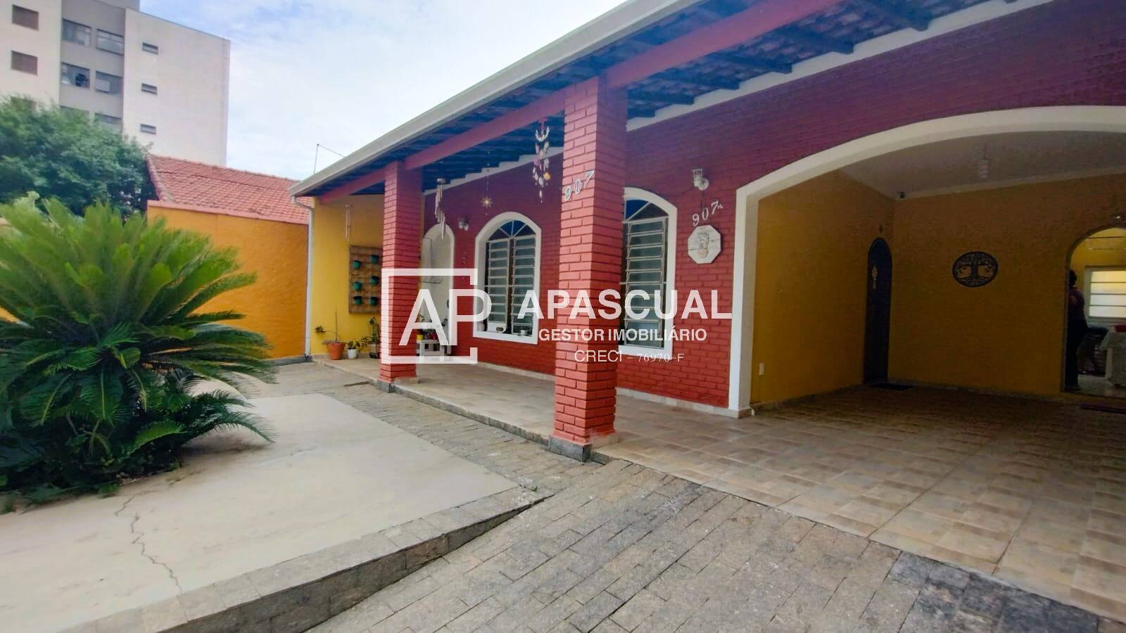 Casa à venda com 3 quartos, 244m² - Foto 5