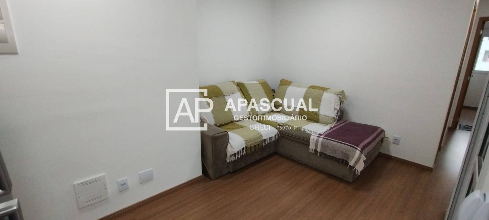 Apartamento à venda com 3 quartos, 64m² - Foto 2