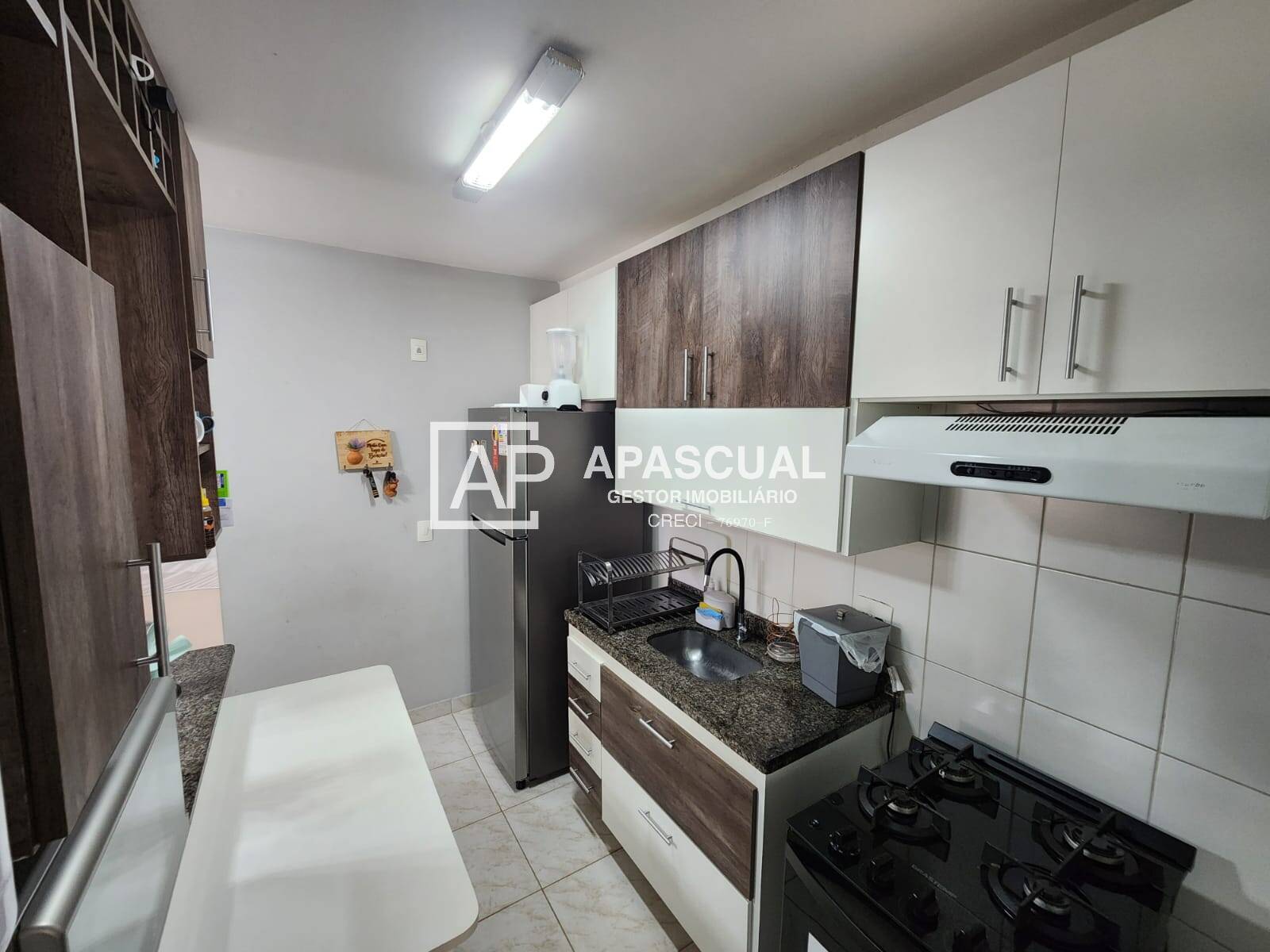 Apartamento à venda com 3 quartos, 99m² - Foto 13