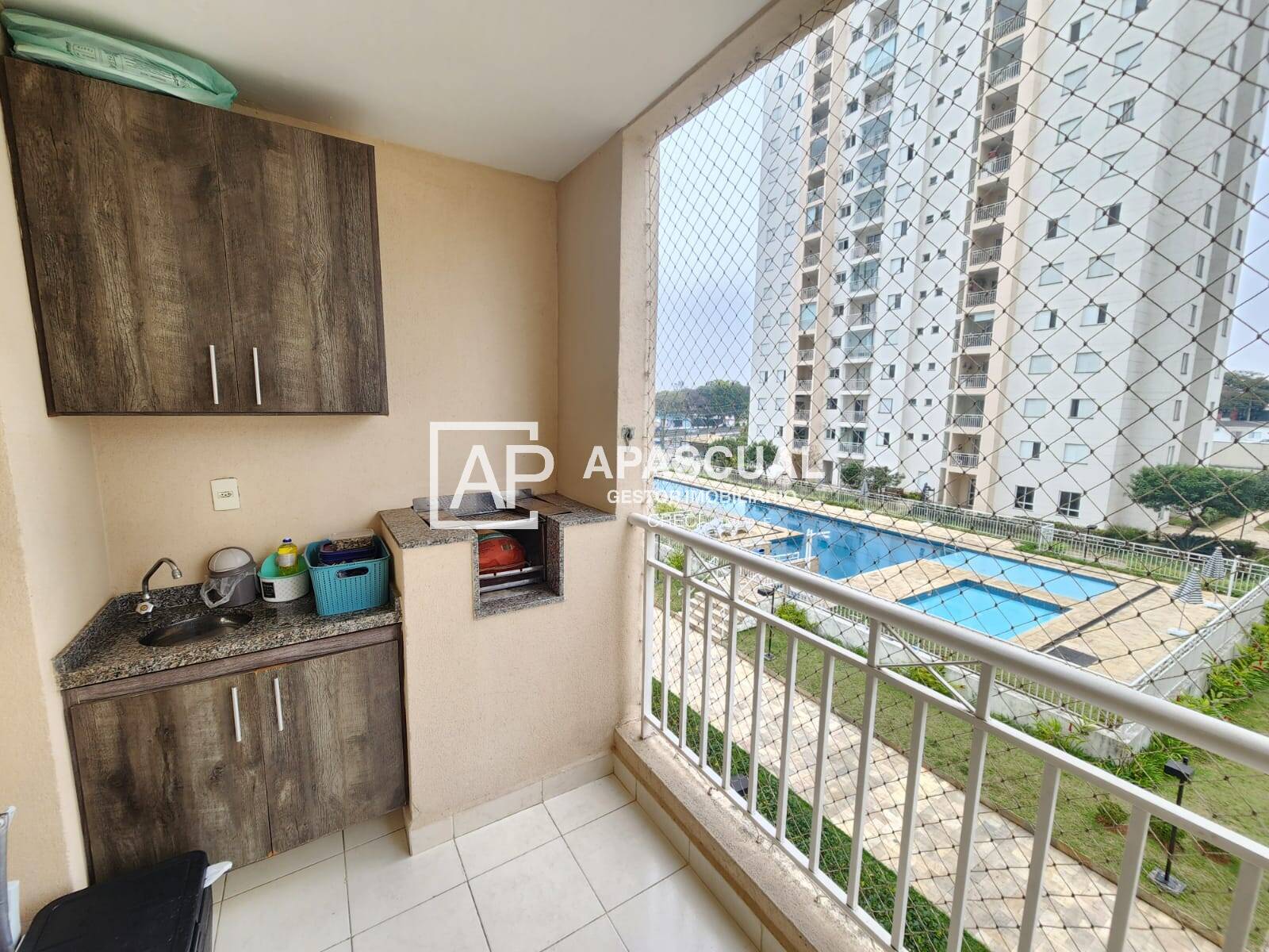 Apartamento à venda com 3 quartos, 99m² - Foto 8