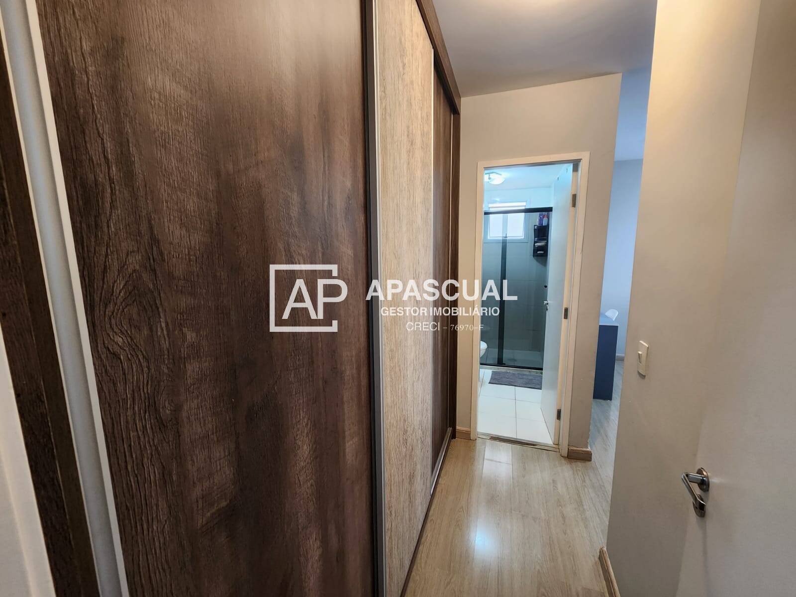 Apartamento à venda com 3 quartos, 99m² - Foto 15