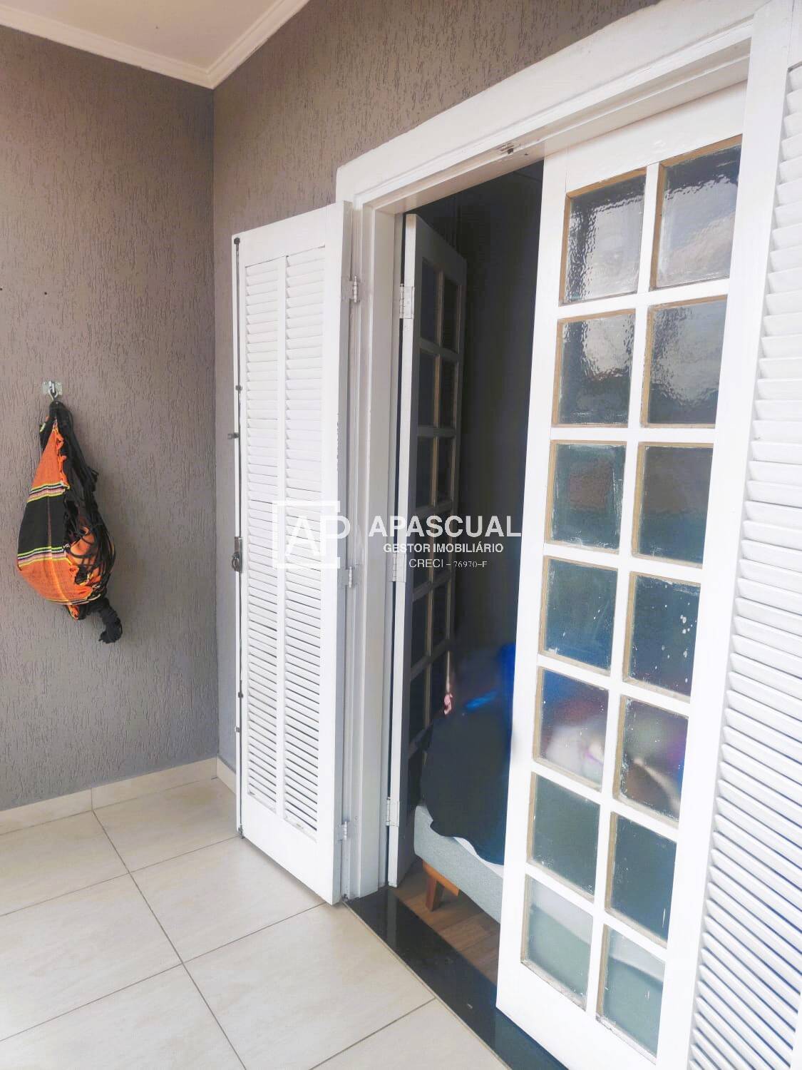 Casa à venda com 3 quartos, 129m² - Foto 19