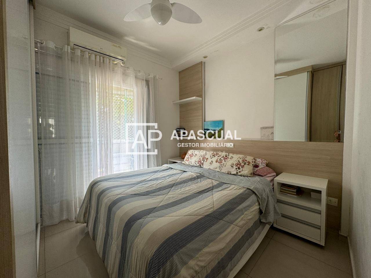 Apartamento à venda com 2 quartos, 66m² - Foto 13