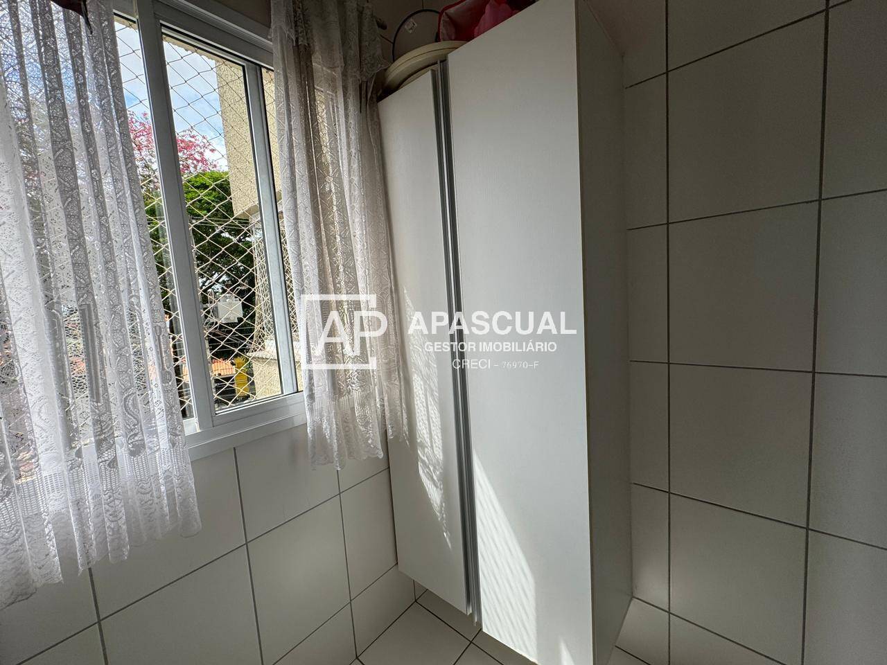 Apartamento à venda com 2 quartos, 66m² - Foto 18