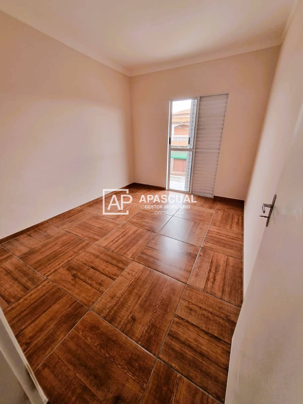 Casa à venda com 3 quartos, 105m² - Foto 5