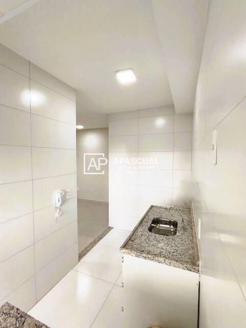 Apartamento à venda com 2 quartos, 52m² - Foto 21