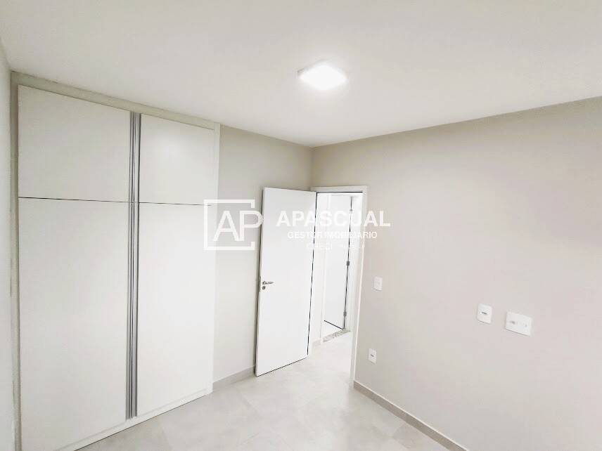 Apartamento à venda com 2 quartos, 52m² - Foto 34