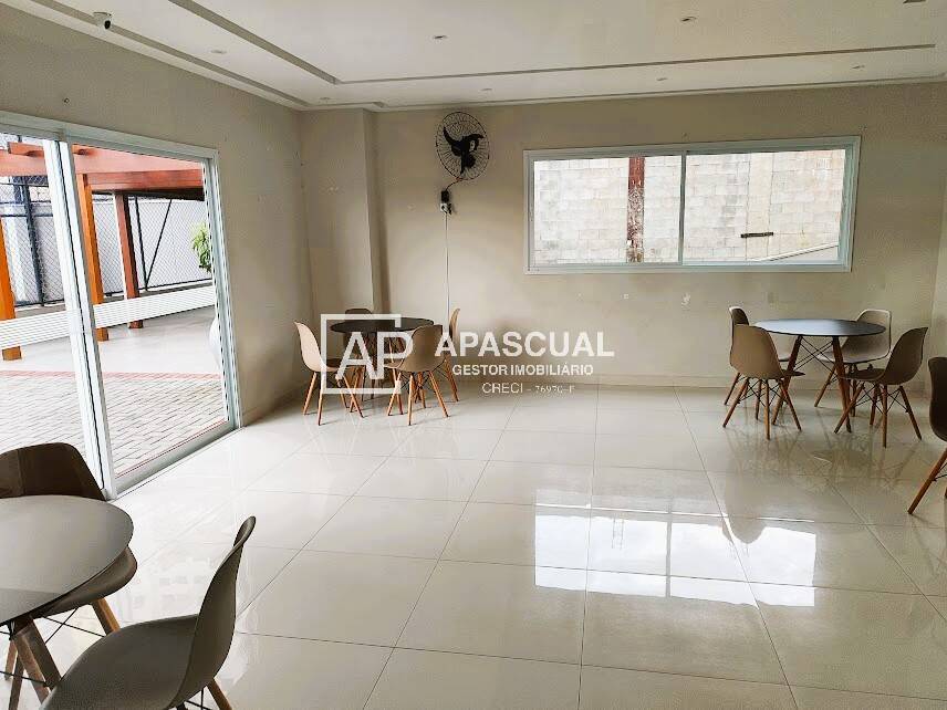 Apartamento à venda com 2 quartos, 52m² - Foto 46