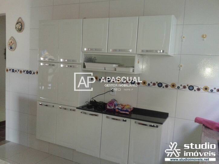 Casa à venda com 3 quartos, 120m² - Foto 9