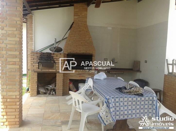 Casa à venda com 7 quartos, 650m² - Foto 15