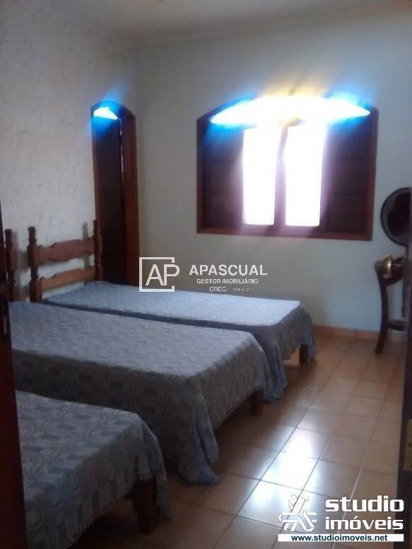 Casa à venda com 5 quartos, 350m² - Foto 14